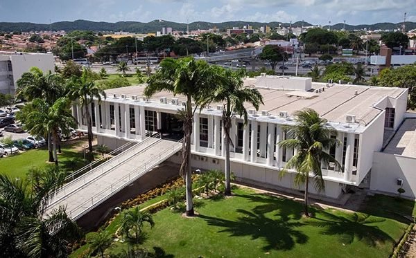 sede da governadoria fotografada por drone.