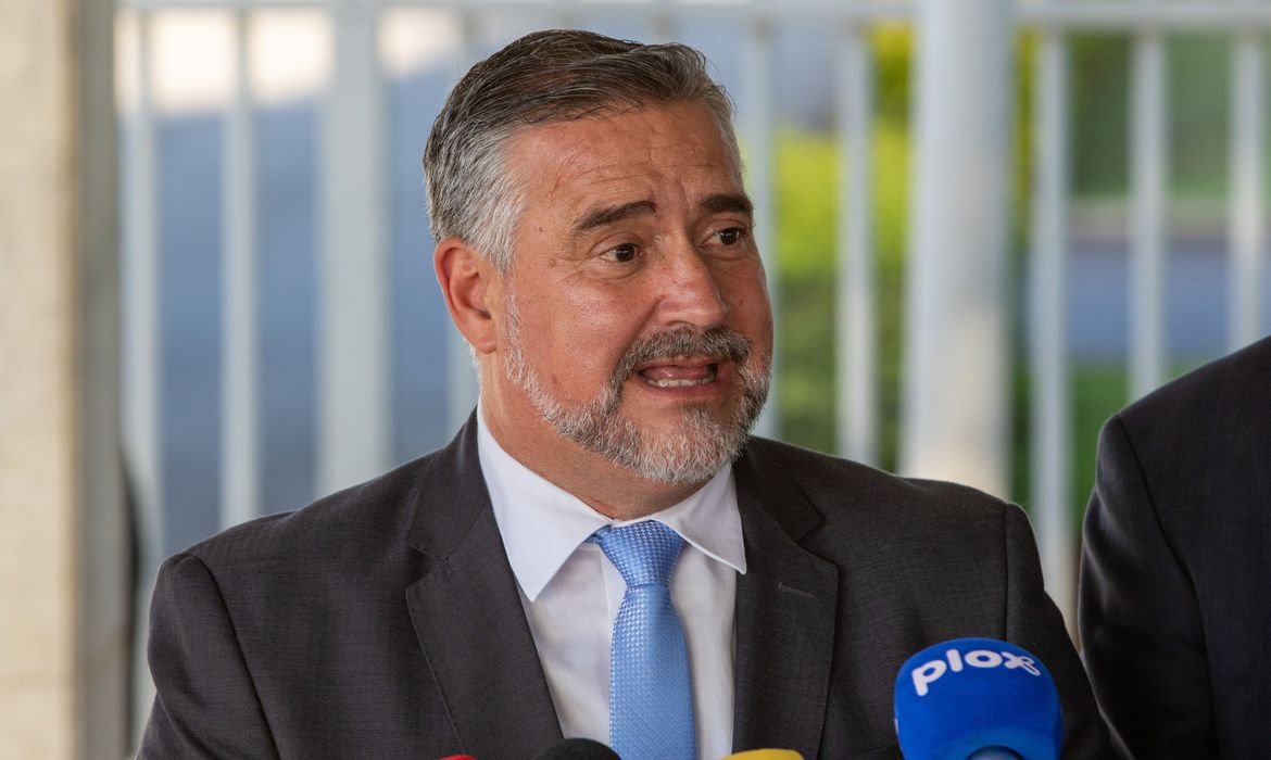 ministro-chefe da Secretaria de Comunicação Social (Secom) da Presidência da República, Paulo Pimenta.