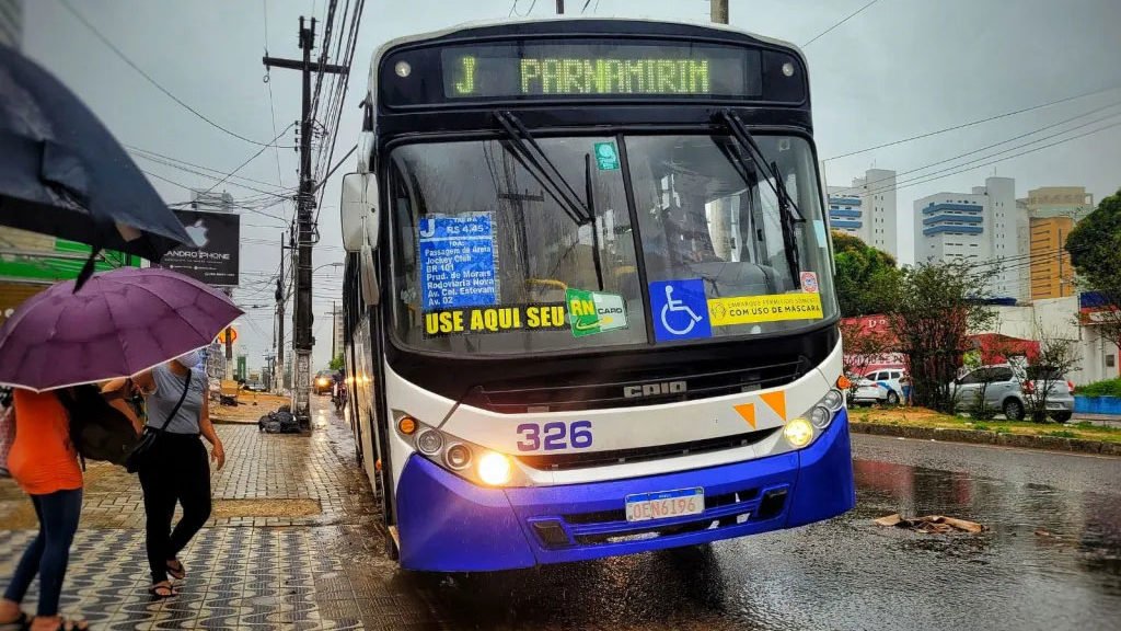 Ônibus intermunicipal