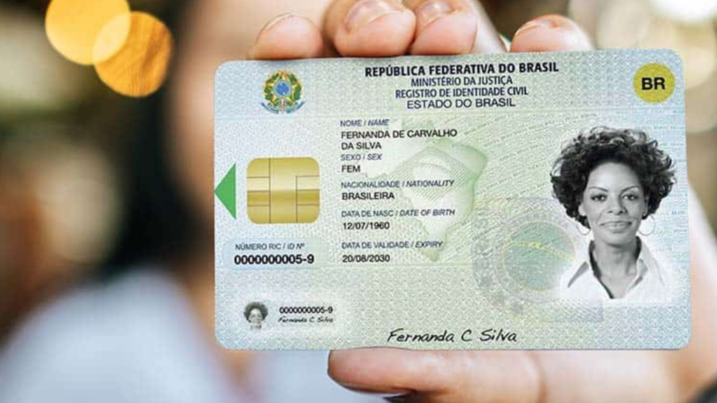 Nova Carteira de Identidade Nacional facilita abertura de conta bancária para crianças e já foi emitida para 2 milhões de menores no Brasil.