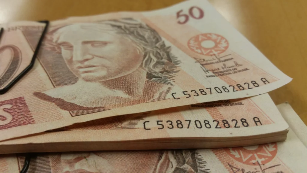 Governo do RN confirma pagamento do 13º salário dos servidores estaduais para o dia 9 de janeiro de 2026, terceiro dia útil do mês.