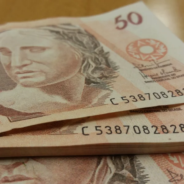 Governo do RN confirma pagamento do 13º salário dos servidores estaduais para o dia 9 de janeiro de 2026, terceiro dia útil do mês.