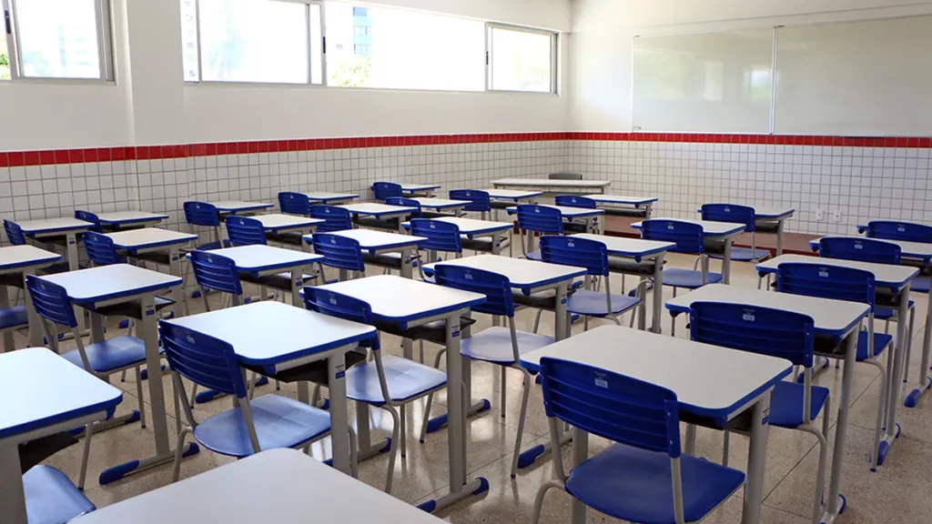 Governo do RN abre seleção do Programa Mais Professores com 210 bolsas de R$ 2,1 mil para docentes da rede estadual.