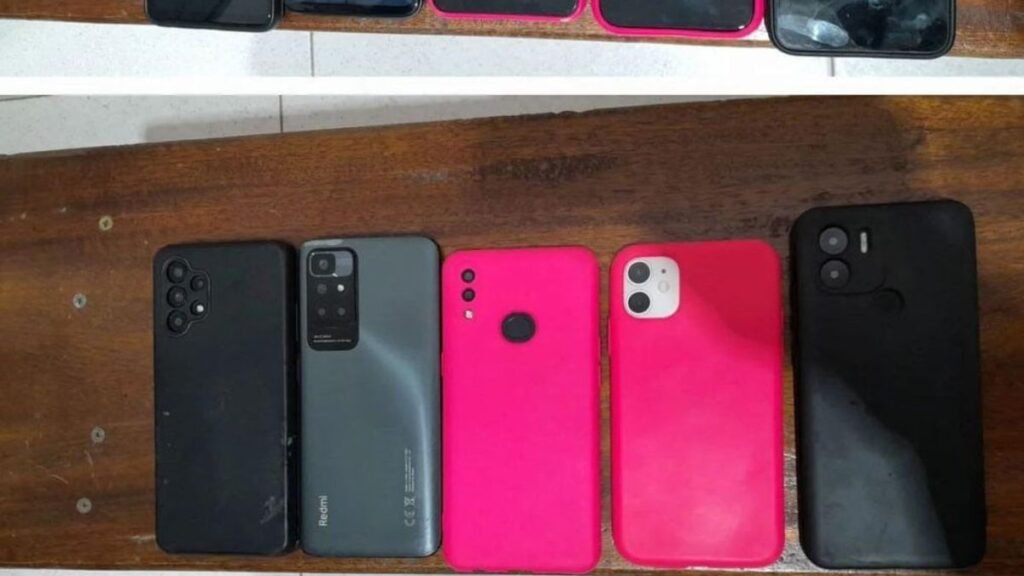 Celulares apreendidos durante operação em Natal
