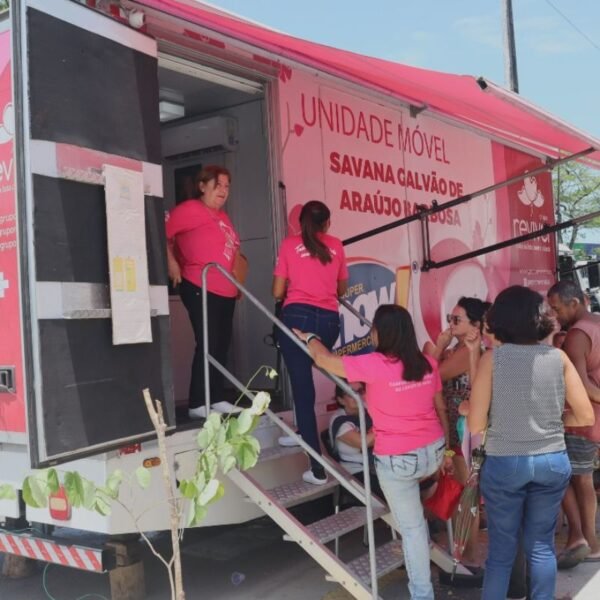 Unidade móvel realiza exames gratuitos de mamografia em Natal até 14 de novembro, com atendimento a mulheres a partir dos 40 anos.