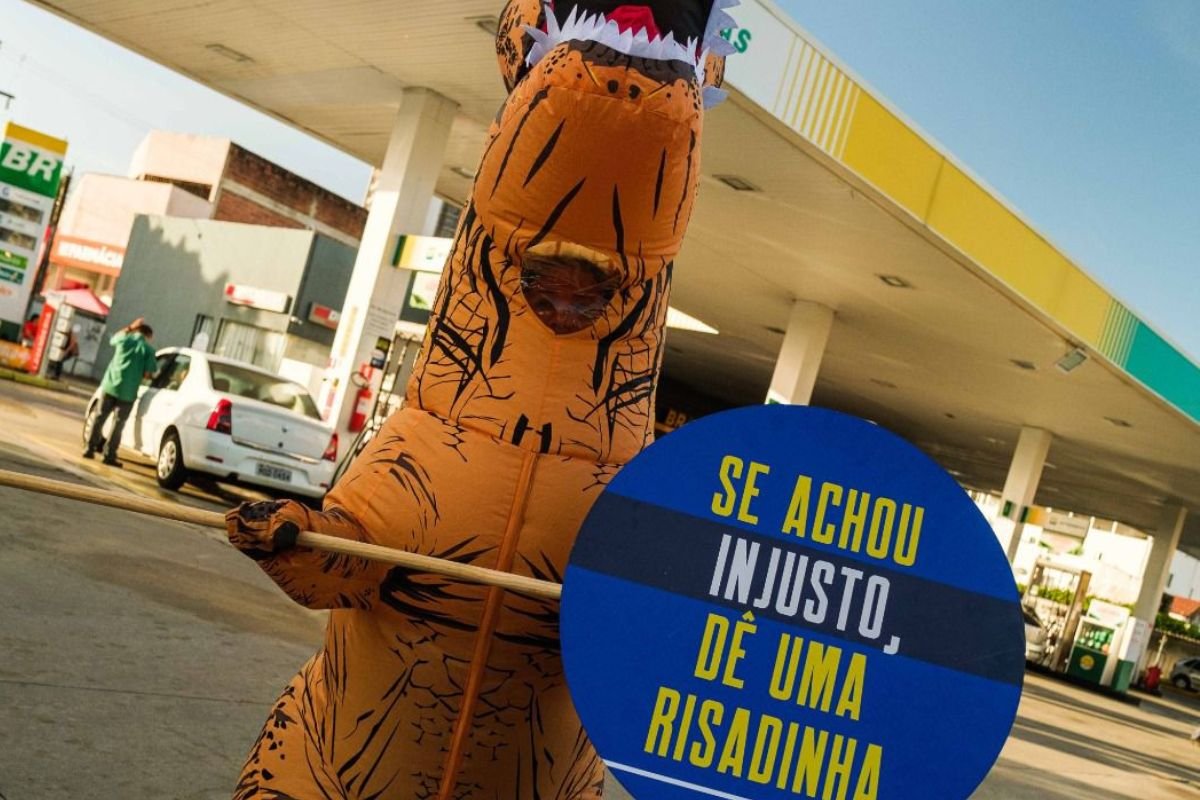 Posto oferece gasolina a R$ 3,82 em campanha do Dia Livre de Impostos em Natal