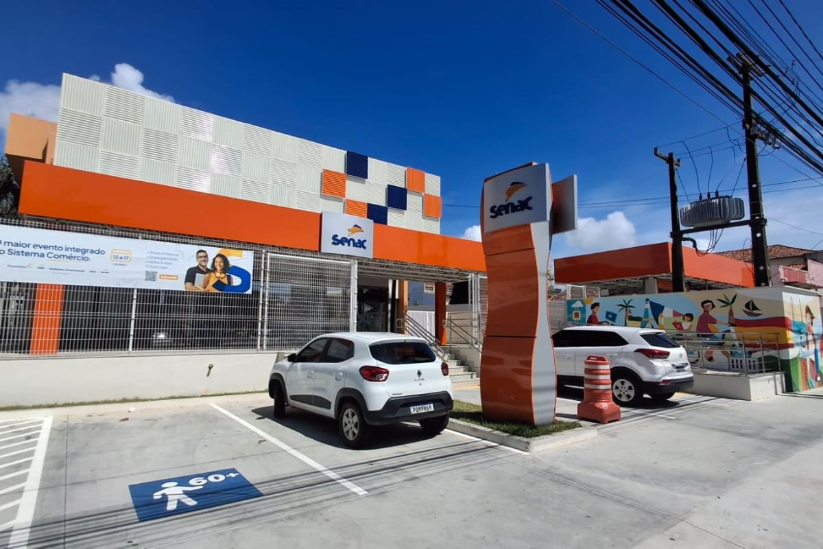 Senac RN abre matrículas para o Ensino Médio Técnico em Informática para Internet com três anos de formação, material digital e infraestrutura moderna.