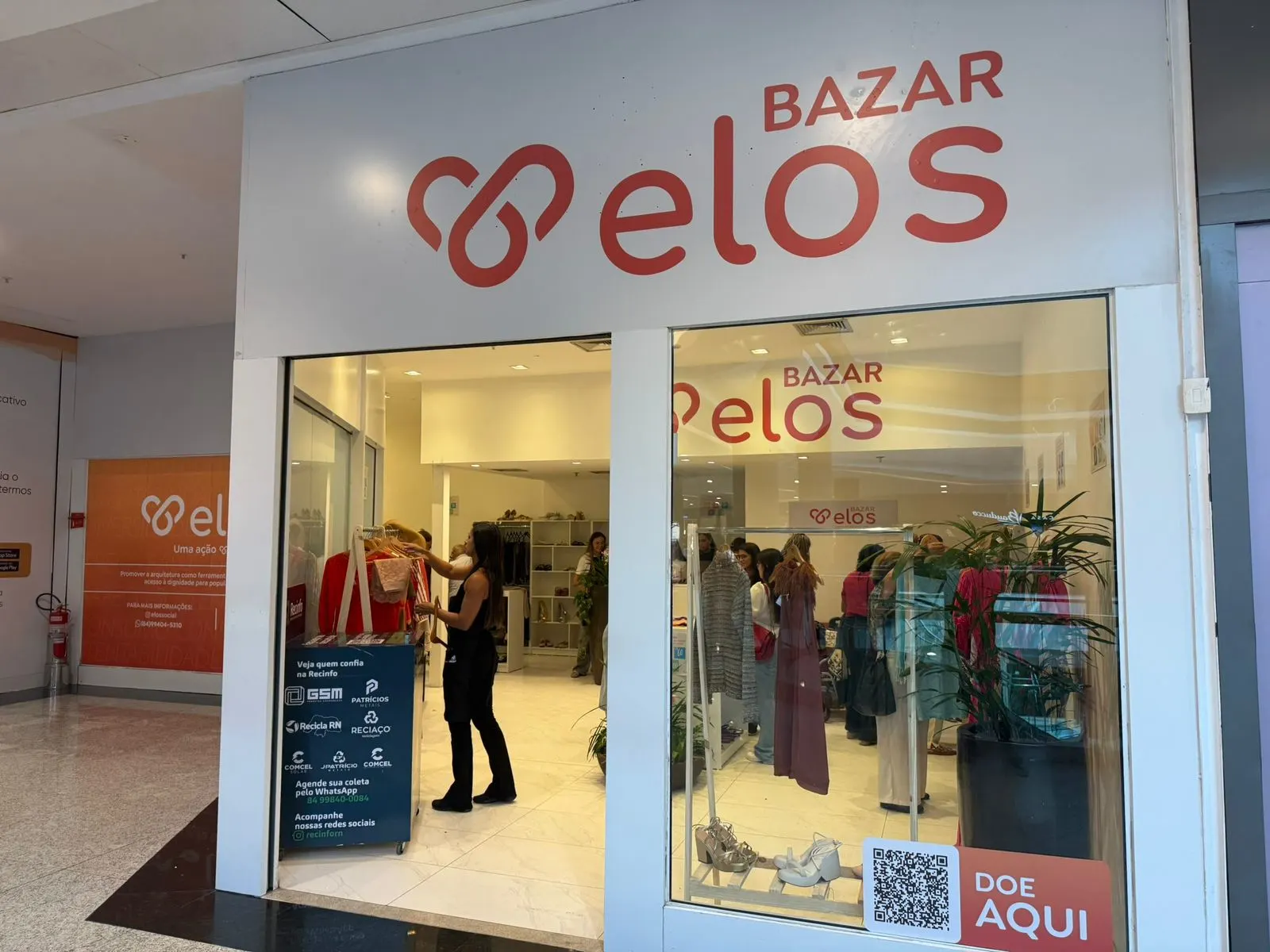 Bazar Elos no Natal Shopping