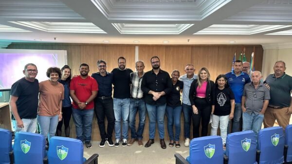 Reunião com representantes dos clubes