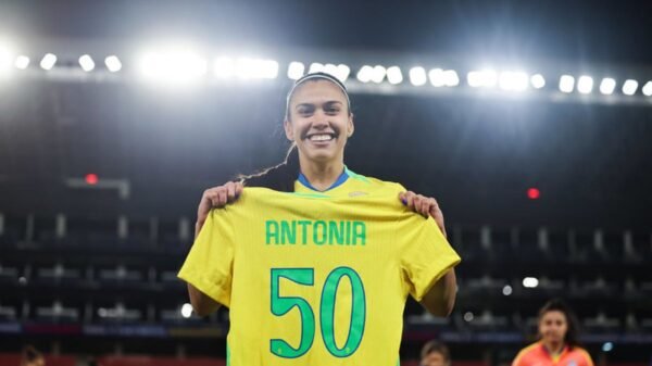 Delegação do Brasil e Antonia com a camisa personalizada com número 50