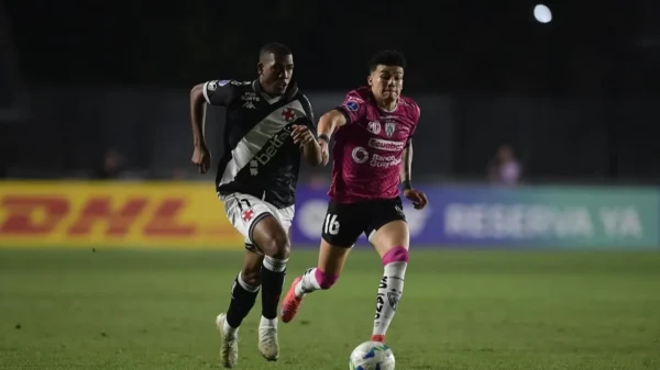 Vasco luta, mas só empata e dá adeus à Copa Sul-Americana