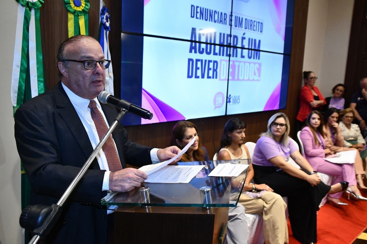 Prefeitura lança Agosto Lilás com fórum, palestras, blitz educativa e mostra cultural. Campanha reforça combate à violência contra a mulher.