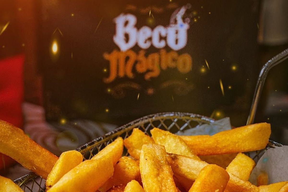 A famosa hamburgueria temática Beco Mágico inaugura sua unidade na capital potiguar no dia 29 de agosto
