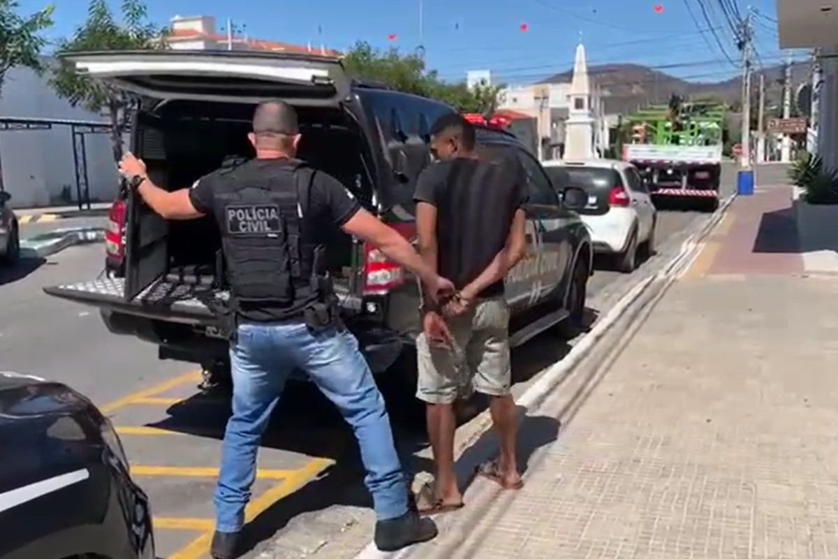 Idoso foi morto em Currais Novos por disputa de herança. Sobrinha e companheiro foram presos na terça (5) e executor nesta quarta (6).