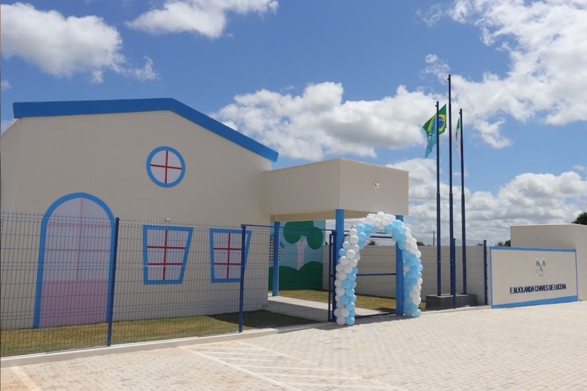 Macaíba inaugura a Escola Municipal Iolanda Chaves com estrutura moderna, ensino integral e tecnologia de segurança inédita no RN.