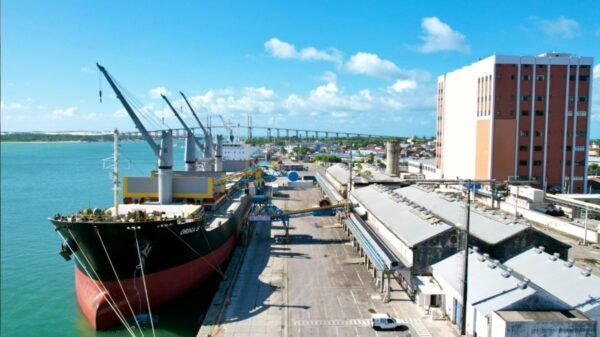 Governo anuncia R$ 130 milhões para modernizar o Porto de Natal, com dragagem, obras de segurança e estudos para o Porto-Indústria Verde.