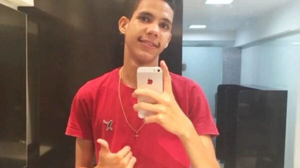 Polícia Civil prendeu em Natal um ex-PM condenado a 12 anos de prisão por homicídio de jovem em 2018. Ele estava foragido da Justiça.