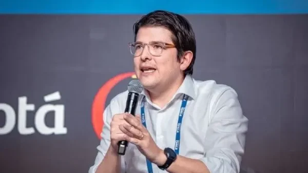Miguel Uribe foi vítima de atentado na Colômbia