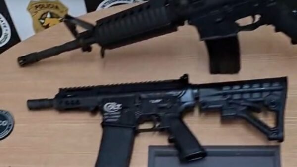 FICCO e PM cumpriram mandado na Grande Natal e apreenderam armas e munições na Operação Bate Lata. Material será submetido à perícia.