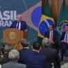 Presidente Lula anuncia MP de R$ 30 bilhões para setor produtivo afetado por tarifa de 50% dos EUA e reforça papel do Congresso.