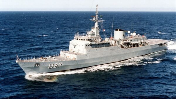 Visitação ao navio é gratuita e acontece das 14h às 17h30.
