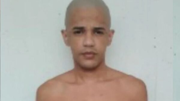 Dupla que fugiu da Cadeia Pública de Mossoró foi recapturada no RN. Wellington Pereira foi preso em Carnaúba dos Dantas e Joab Frazão em julho.
