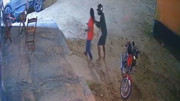 Dois homens armados realizam arrastão na boate Sol e Lua, em Caicó; clientes e funcionários ficam em choque, mas ninguém se feriu.