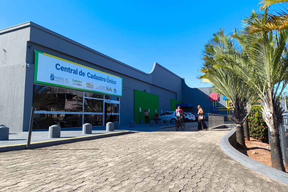 Prefeitura de Natal zerou a fila do Cadastro Único. Em menos de 9 meses, 41 mil pessoas foram atendidas e agendamento ocorre em até 3 dias.