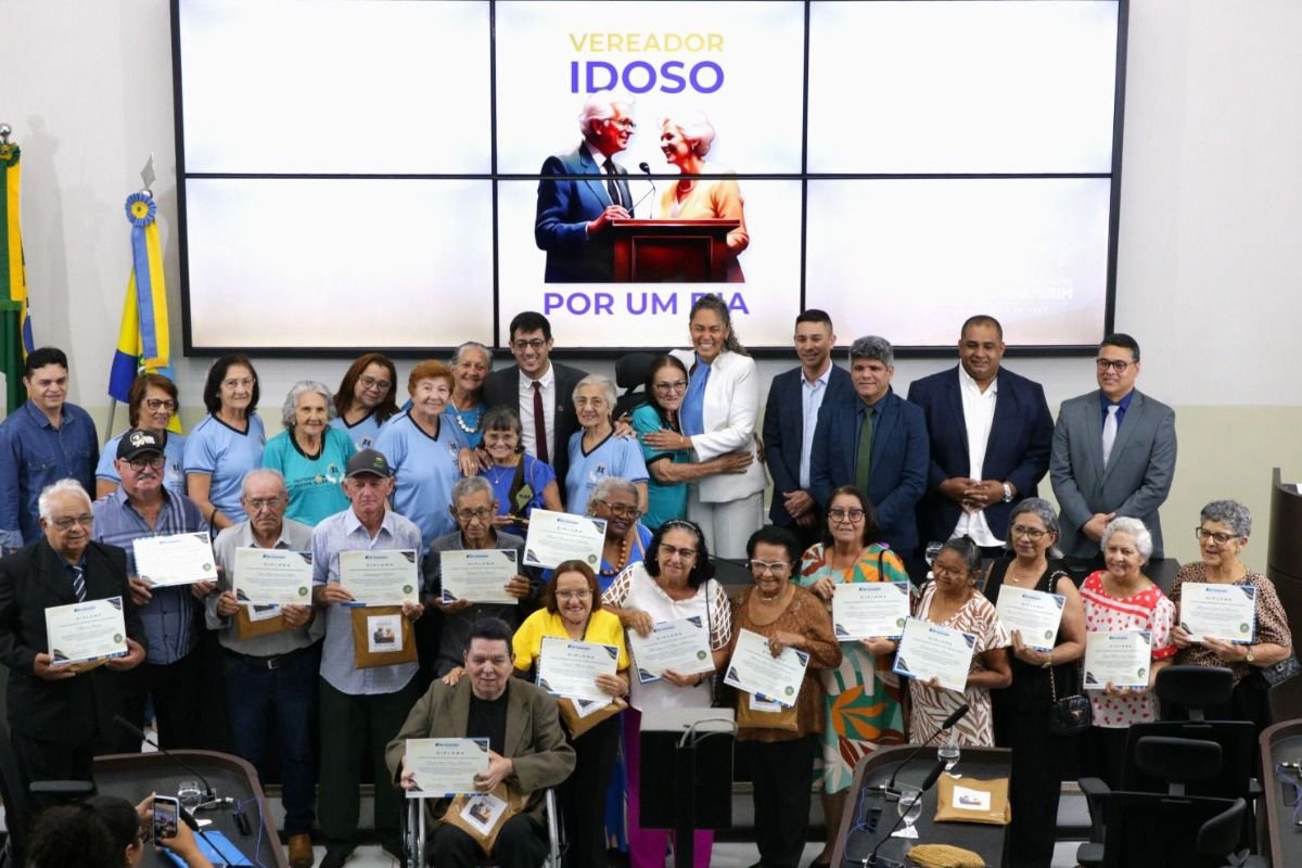 As bancadas do Plenário Dr. Mário Medeiros, da Câmara de Parnamirim, foram ocupadas por idosos, durante a sessão solene “Vereador Idoso Por Um Dia"