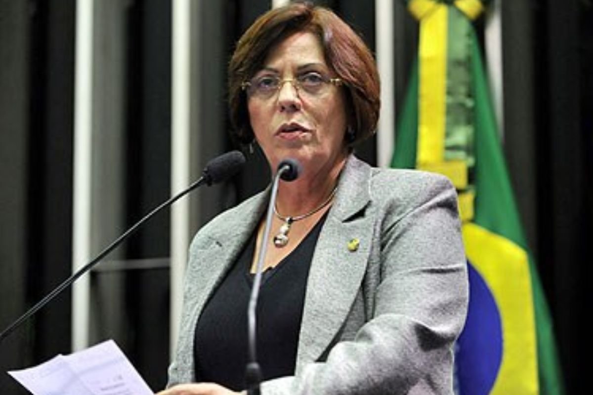 Rosalba Ciarlini e ex-secretários devem ressarcir R$ 19 mi por desvios no Hospital da Mulher de Mossoró e ficam 10 anos sem direitos políticos.