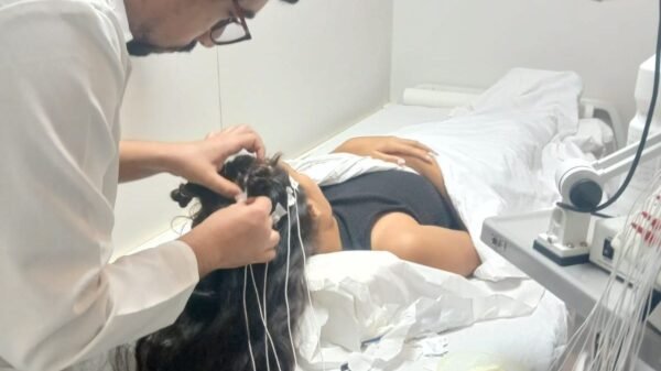 Hospital Maria Alice Fernandes, em Natal, inicia serviço de eletroencefalograma para crianças e adolescentes internados, com atendimento seguro e especializado.