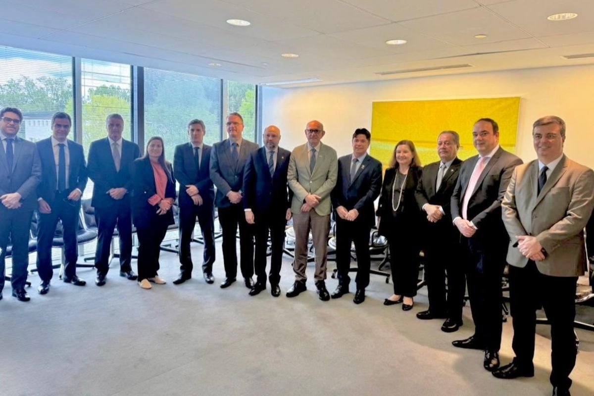 Fiern participa de reuniões da missão empresarial comandada pela Confederação Nacional da Indústria (CNI) nos Estados Unidos.