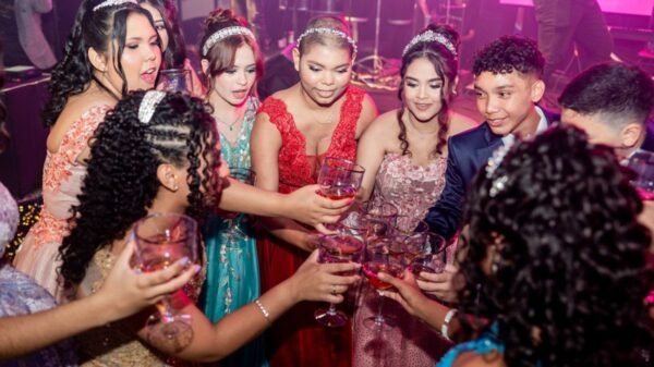 GACC-RN promove Baile de Debutantes – Festa dos Sonhos 2025 em Natal, celebrando a vida de meninas assistidas que completam 15 anos.