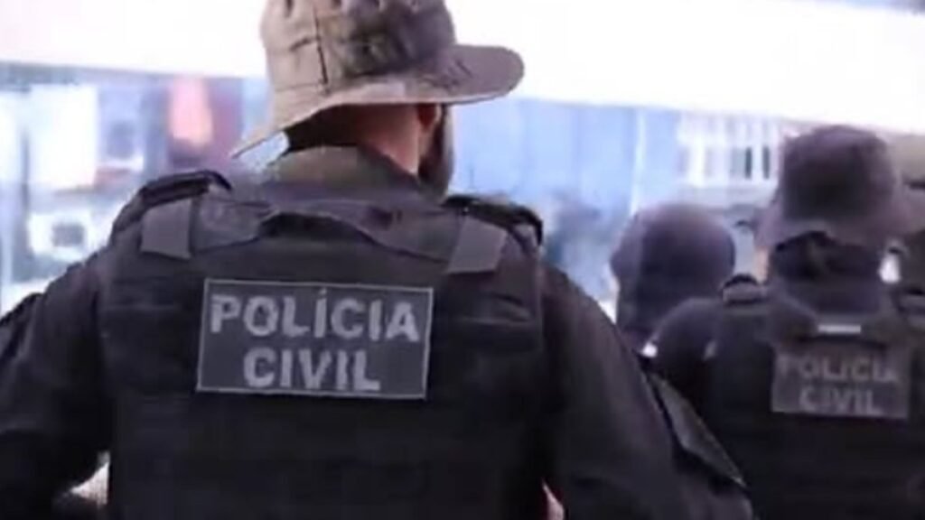 Polícia Civil deflagra Operação Herdeiro Oculto e apreende armas, dinheiro e celulares em desdobramento do homicídio de Miguel Cabral, ex-prefeito de São Pedro/RN.