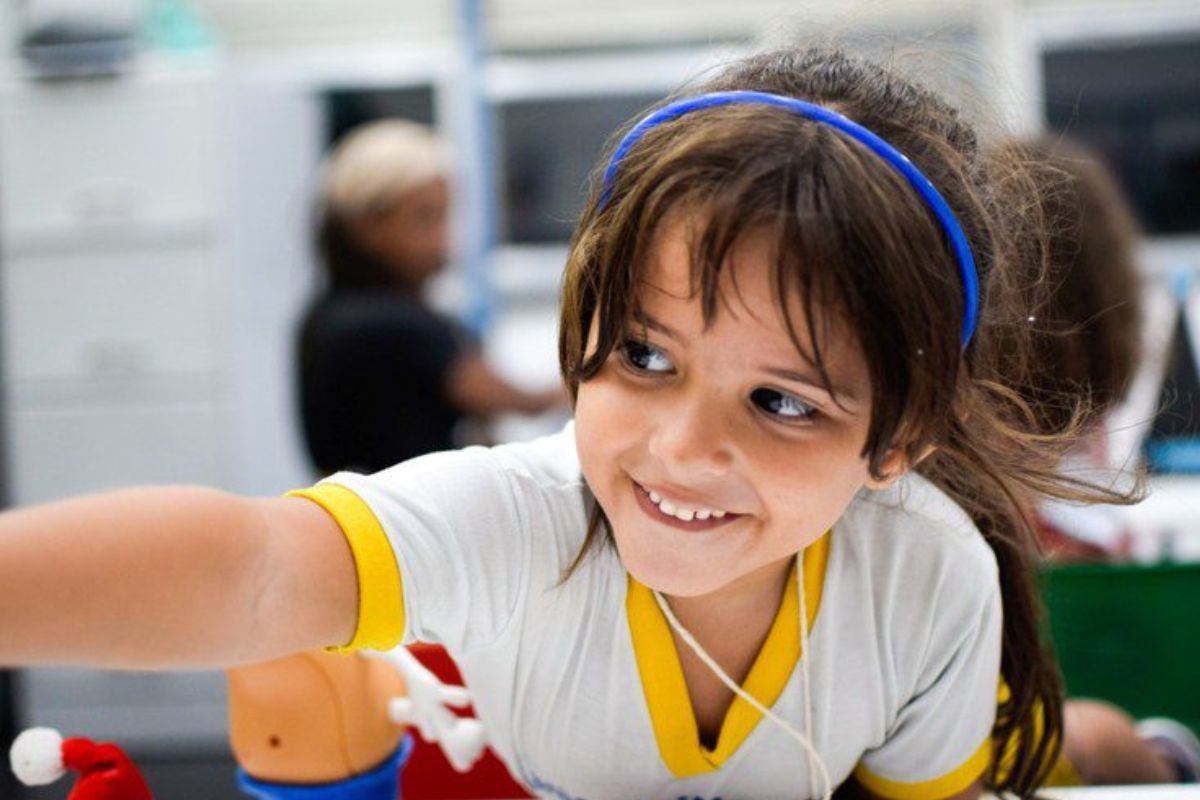 MDS investe R$ 3,6 milhões anuais em nove cuidotecas no Brasil. Natal está entre as capitais contempladas pelo projeto voltado ao cuidado infantil noturno.