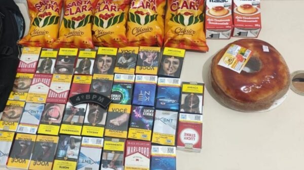 Suspeito de furto qualificado é preso após arrombar mercadinho na Zona Norte de Natal; ele ficou ferido ao ser contido por populares.