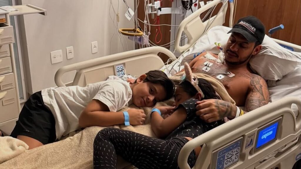 Hungria se recupera de intoxicação por metanol e agradece apoio de fãs e família. Cantor permanece hospitalizado em Brasília.