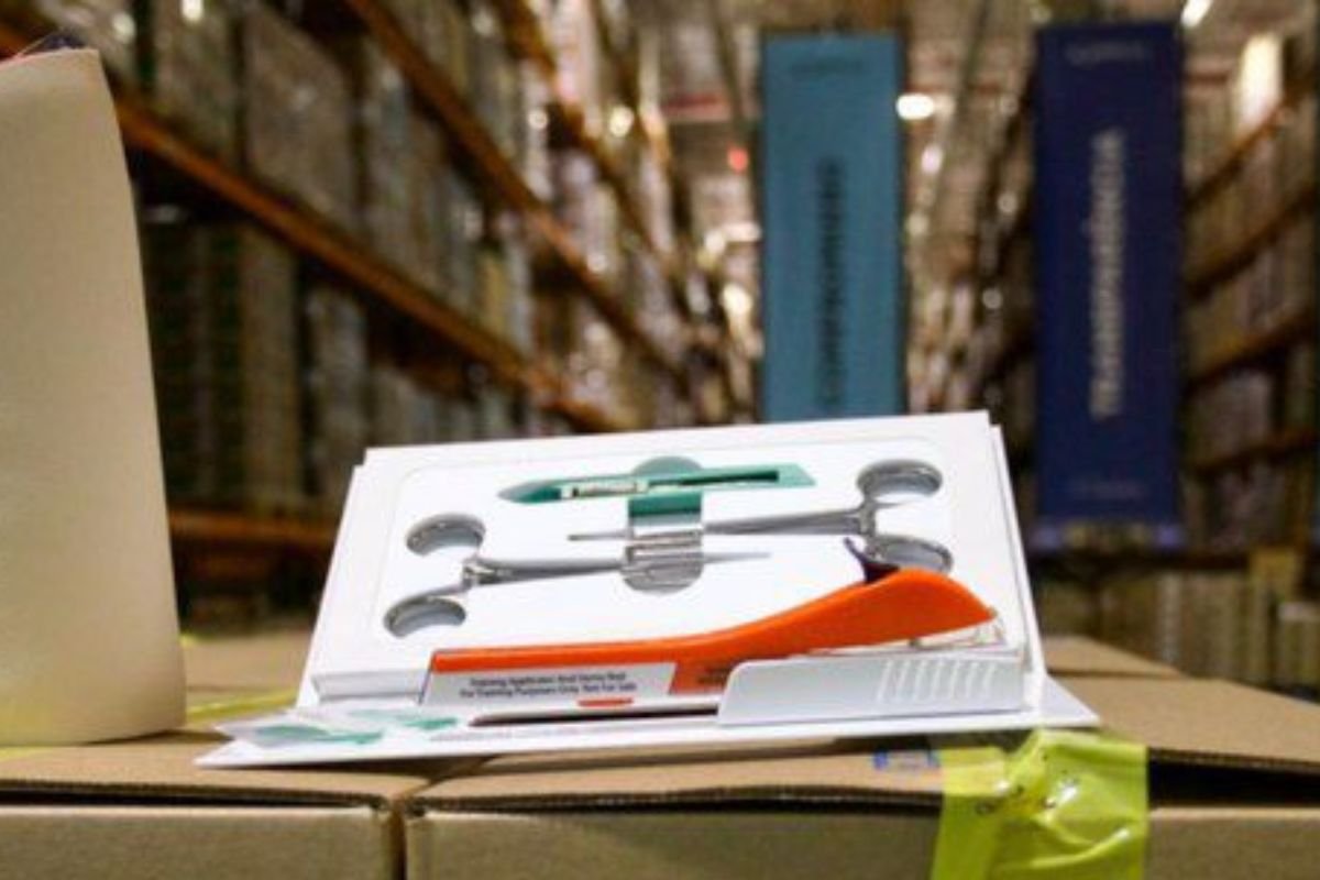 Ministério da Saúde inicia capacitação de profissionais para orientar, inserir e acompanhar pacientes com implante contraceptivo Implanon no SUS.