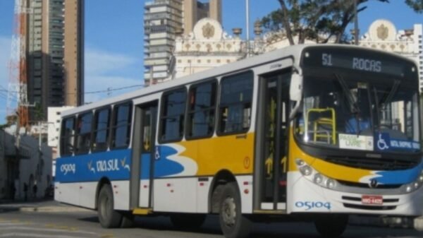 Rua São João Del Rey, em Neópolis, ficará interditada de 27/10 a 27/11. Linhas de ônibus terão itinerários alterados; STTU orienta cuidado no trânsito.