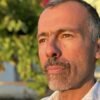 Jornalista Jamil Chade realiza palestra na UFRN sobre democracia e direitos. Evento será no dia 22 de outubro, com sessão de autógrafos e lançamento de livro.