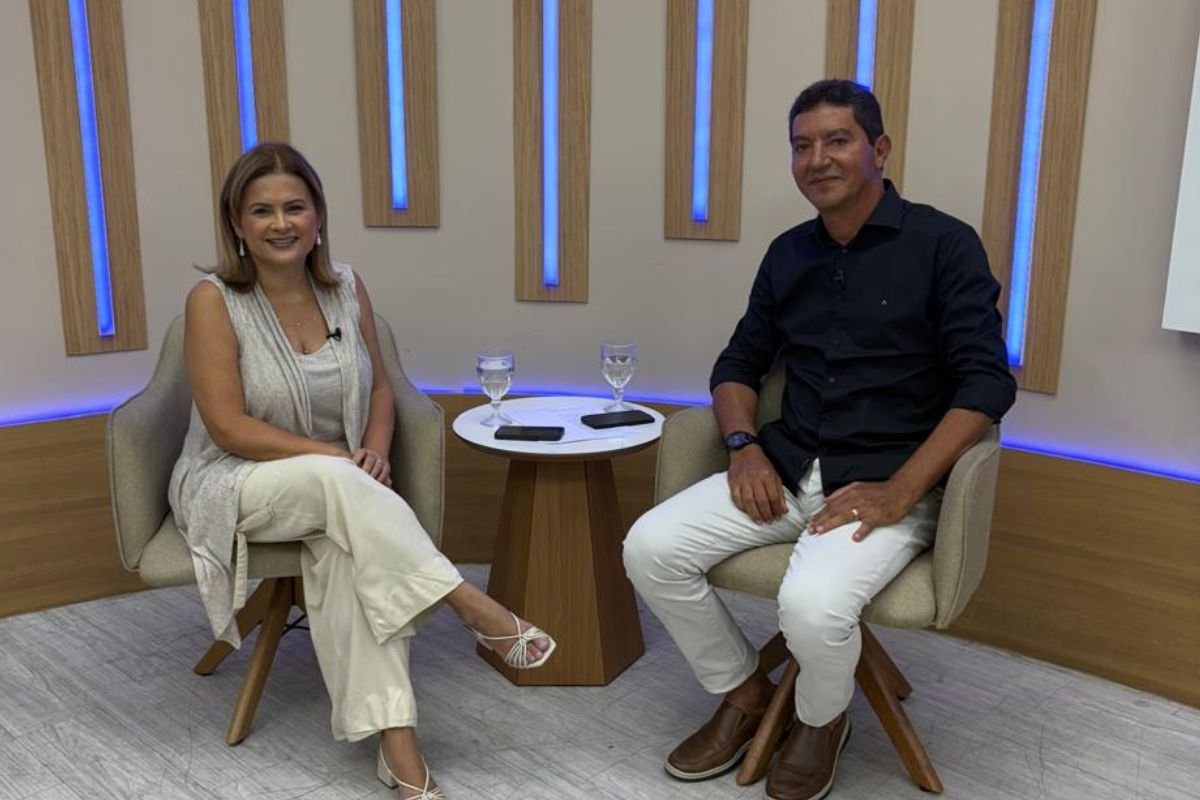 Prefeito de Tibau do Sul, Valdenício Costa, destaca união entre gestão pública e setor privado, investimentos em infraestrutura e sustentabilidade para manter Pipa como destino turístico referência no Brasil.