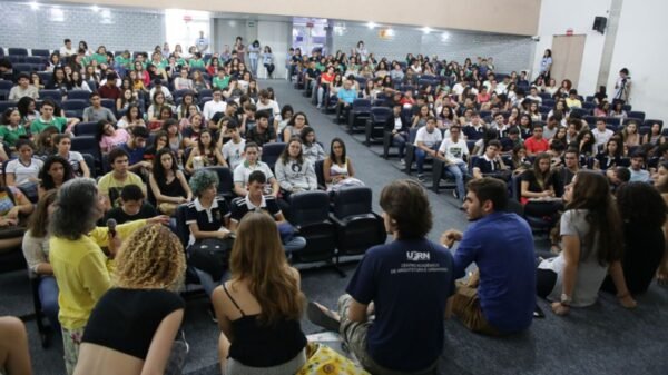 UFRN realiza 17ª Mostra de Profissões nos dias 7 e 8/10, com cursos de graduação e técnicos, palestras e espaços temáticos gratuitos.