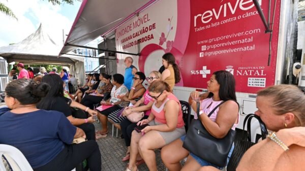 Assembleia Legislativa promove semana de prevenção e diagnóstico do câncer de mama, com mamografias gratuitas e atividades para mulheres.