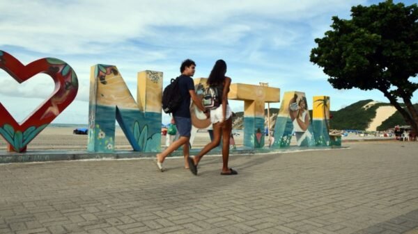 Prefeitura realiza audiência pública nesta sexta (31) para discutir o projeto Nova Ponta Negra. Encontro será aberto ao público e transmitido pelo YouTube.