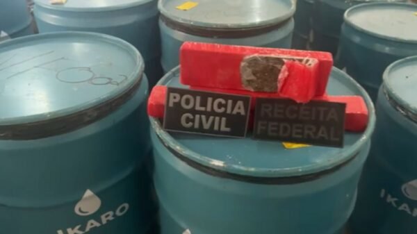 Operação Duplo Impacto da Polícia Civil e Receita Federal apreende mais de 1 tonelada de maconha em Parnamirim e prende três pessoas.