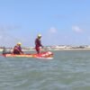 Um homem desapareceu após ser arrastado pela correnteza na Praia do Forte, em Natal. As buscas serão retomadas nesta quinta-feira (9).