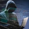 PL propõe cadastro nacional de criminosos cibernéticos para monitorar condenados por crimes digitais, com acesso restrito a autoridades e empresas.