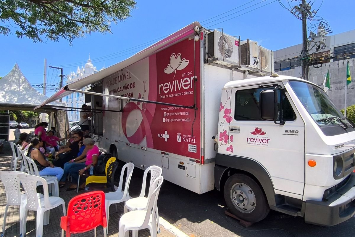 Unidade móvel de mamografia atenderá mulheres a partir de 40 anos em Natal, com exame gratuito, sem necessidade de encaminhamento médico.