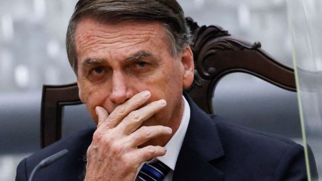 CFM informa ao STF que anulou sindicância sobre suposta falta de atendimento médico a Bolsonaro após decisão do ministro Alexandre de Moraes.