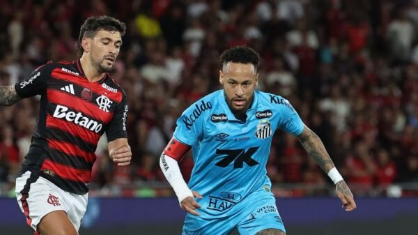 Jogo do Flamengo X Santos, na foto, Neymar aparece sendo marcado pro Arrascaeta